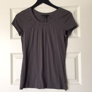 Banana Republic tee